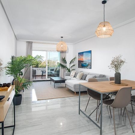 Modern Apartment - 2 Bedrooms, Beachside - Puerto Banus Μαρμπέλλα Εξωτερικό φωτογραφία